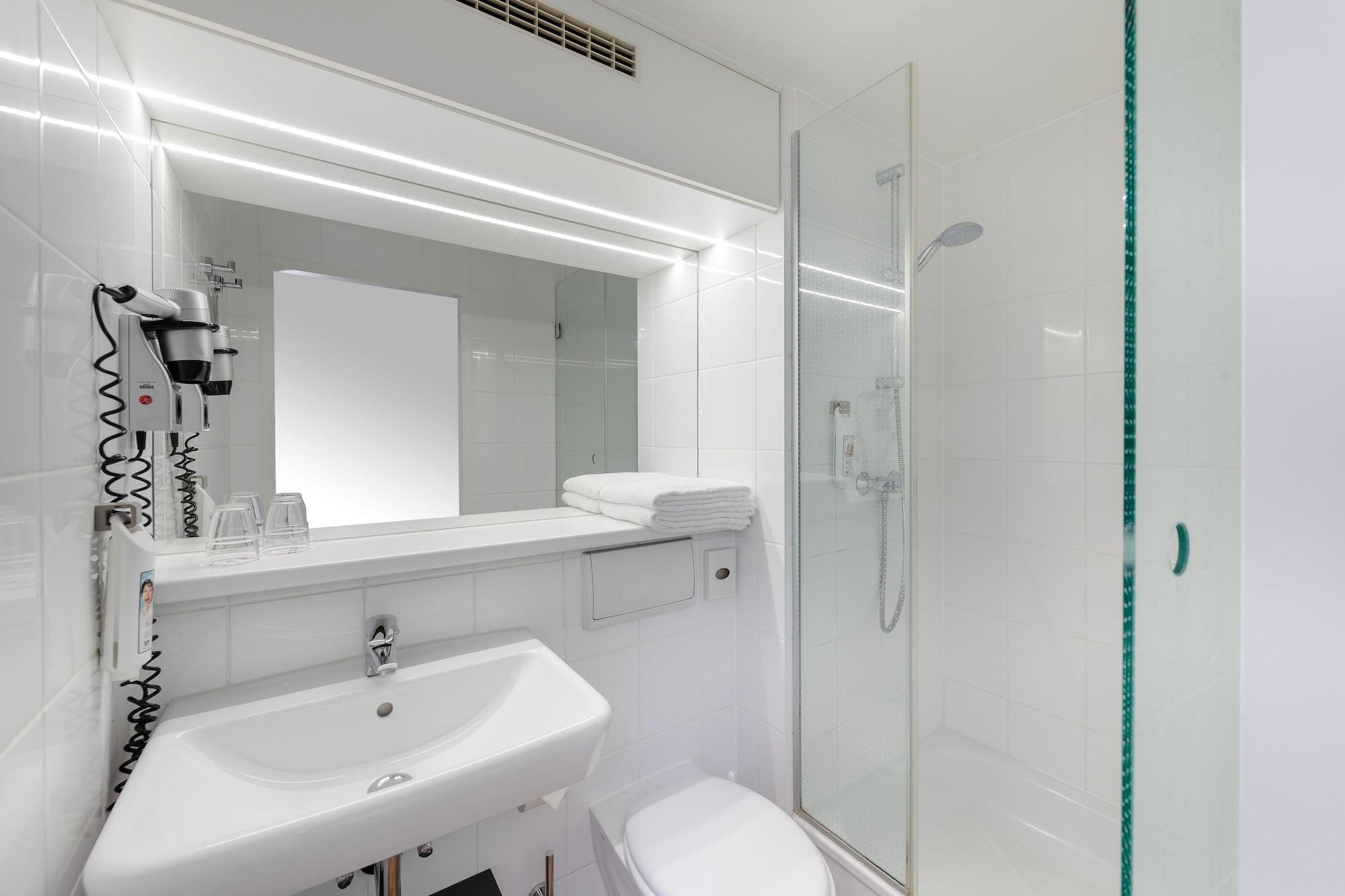 Ibis Hotel Frankfurt Messe West Frankfurt am Main Kültér fotó