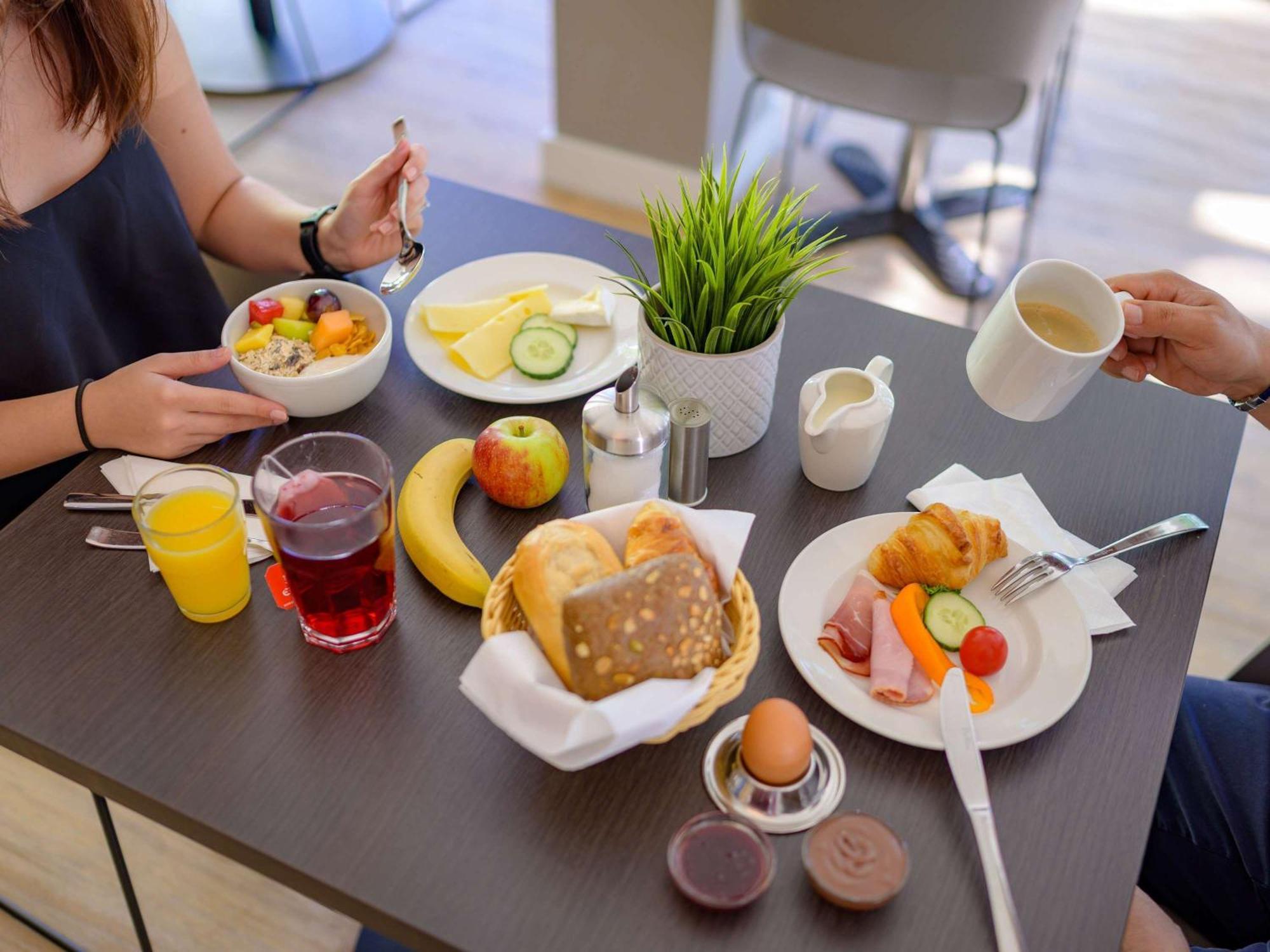 Ibis Hotel Frankfurt Messe West Frankfurt am Main Kültér fotó