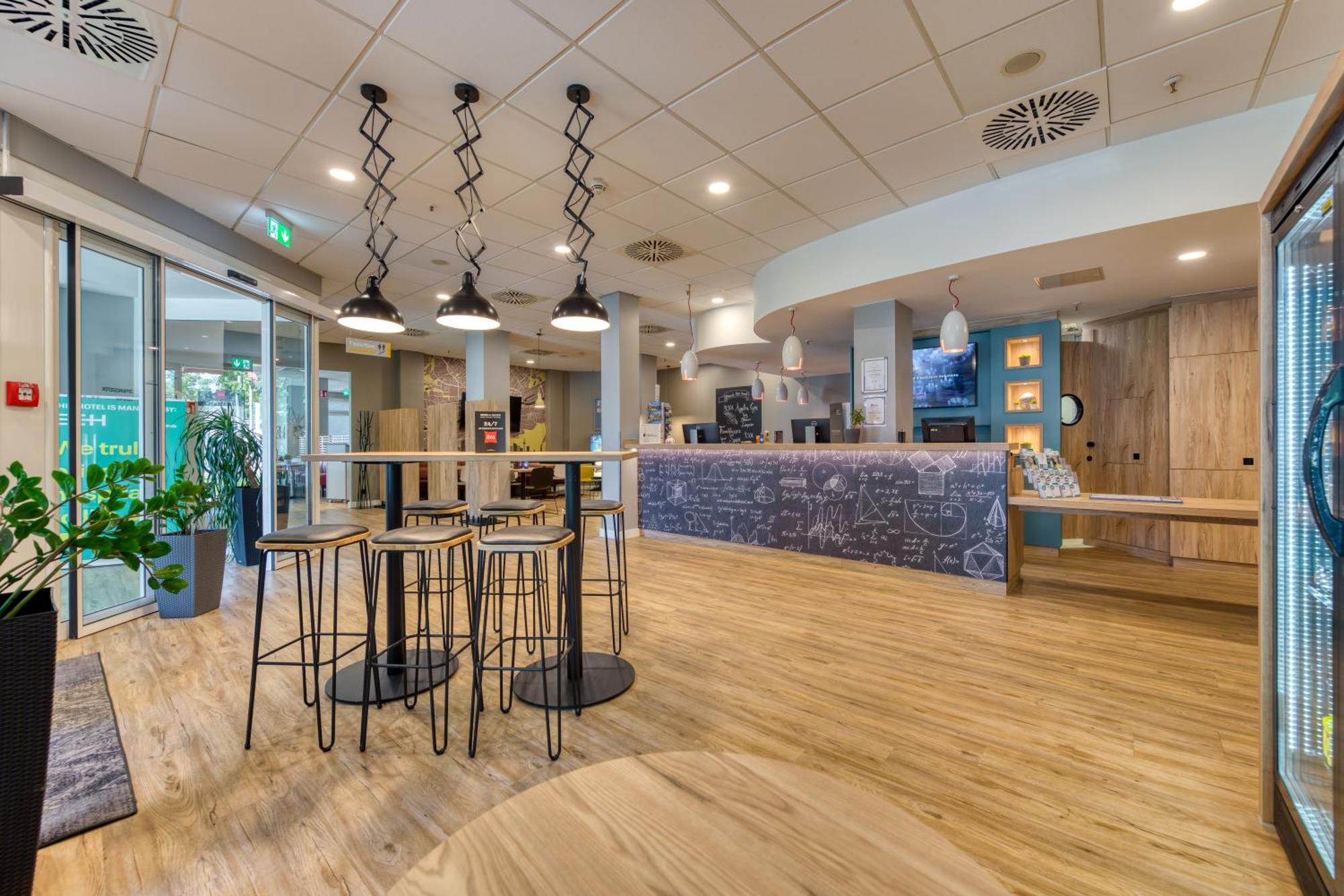 Ibis Hotel Frankfurt Messe West Frankfurt am Main Kültér fotó